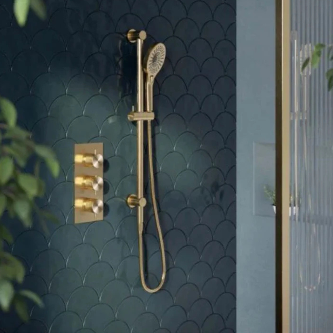 Thermostatiche inbouw regendoucheset Valencia - Luchtdouche - Geborsteld goud