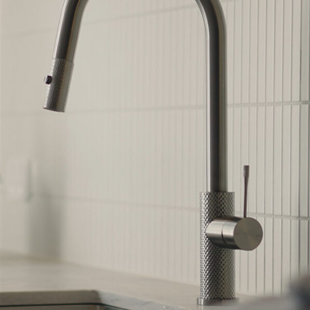 Keukenkraan Valencia – Uittrekbaar met sprayfunctie – Graphite