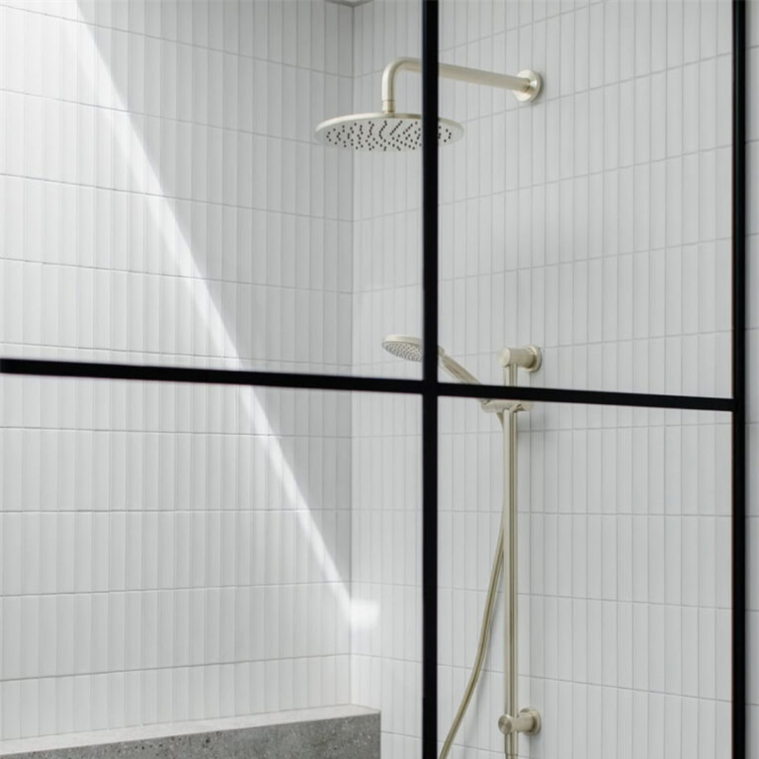 Gebogen wandarm Valencia - Geborsteld goud - 337,5 mm